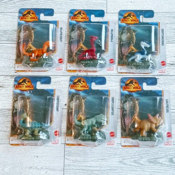 Jurassic World Dominion Mattel Micro Collection Dinosaur Figures - Picture 1 of 1